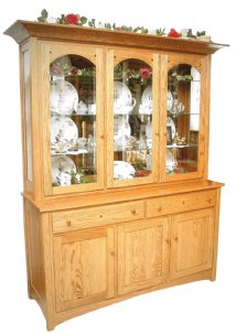 Royal Mission 3-Door Hutch (Oak)